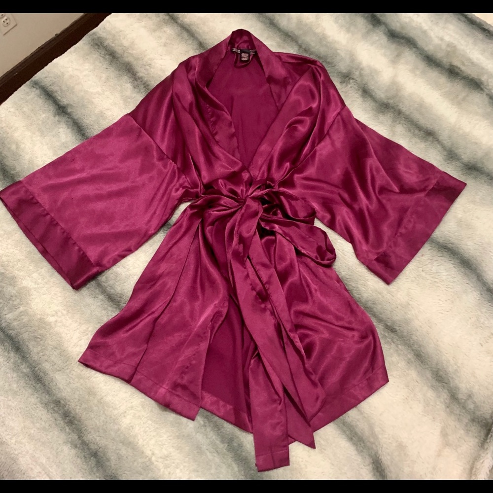Victoria’s Secret Robes (2)